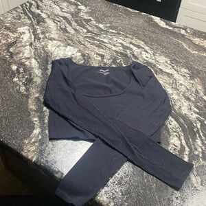 cutest garage top color black and goes with everything!